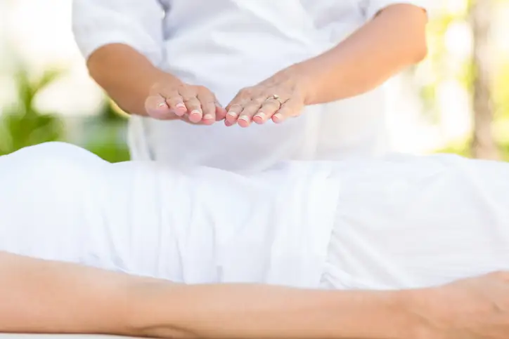 Séance d'une séance de soins énergétiques